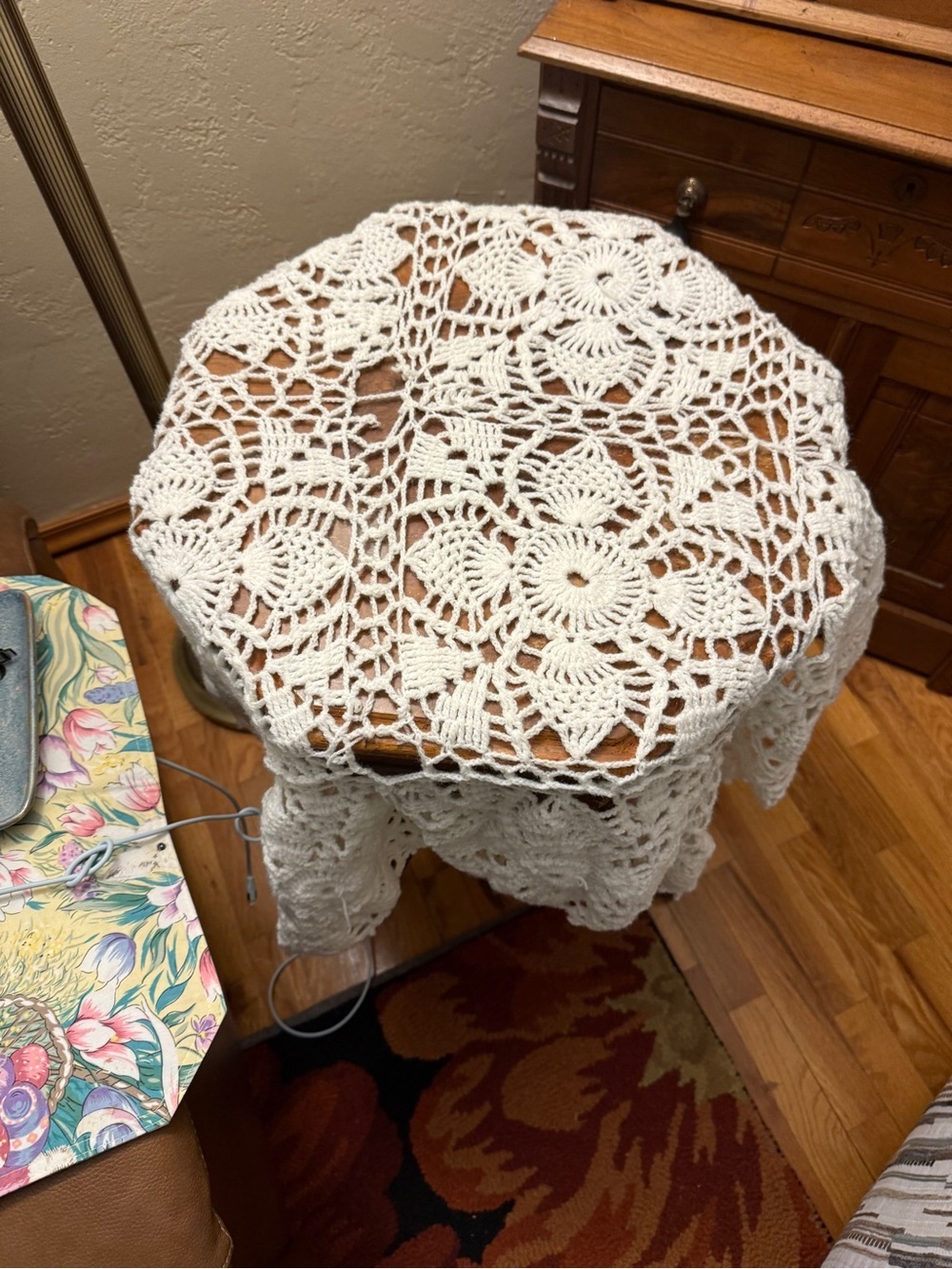 Hand Crafted White Crochet Lace Throw Blanket - Picture 5 of 15